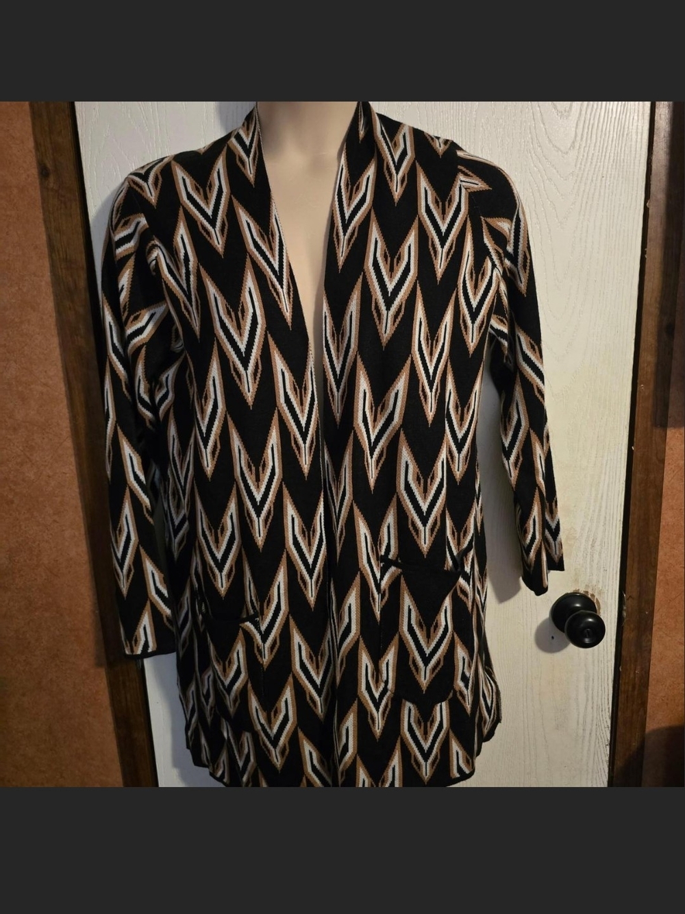 Cotton Emporium Black and Tan Patterned Cardigan